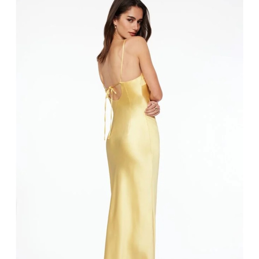 Lovely Summer Midi Dress ☀️